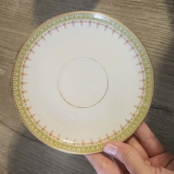 Beautiful Vintage Limoges France tea set highly collectable - Picture 4 of 10